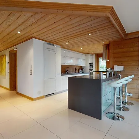 Large Apartment In Villars - Chalet Diane Ollon